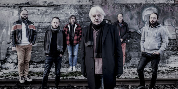 ROBERT KŘESŤAN A DRUHÁ TRÁVA